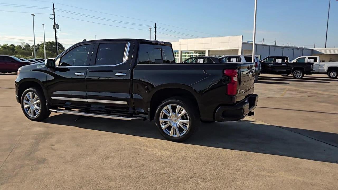 2026 Chevrolet Silverado 1500 photo 6 of 25