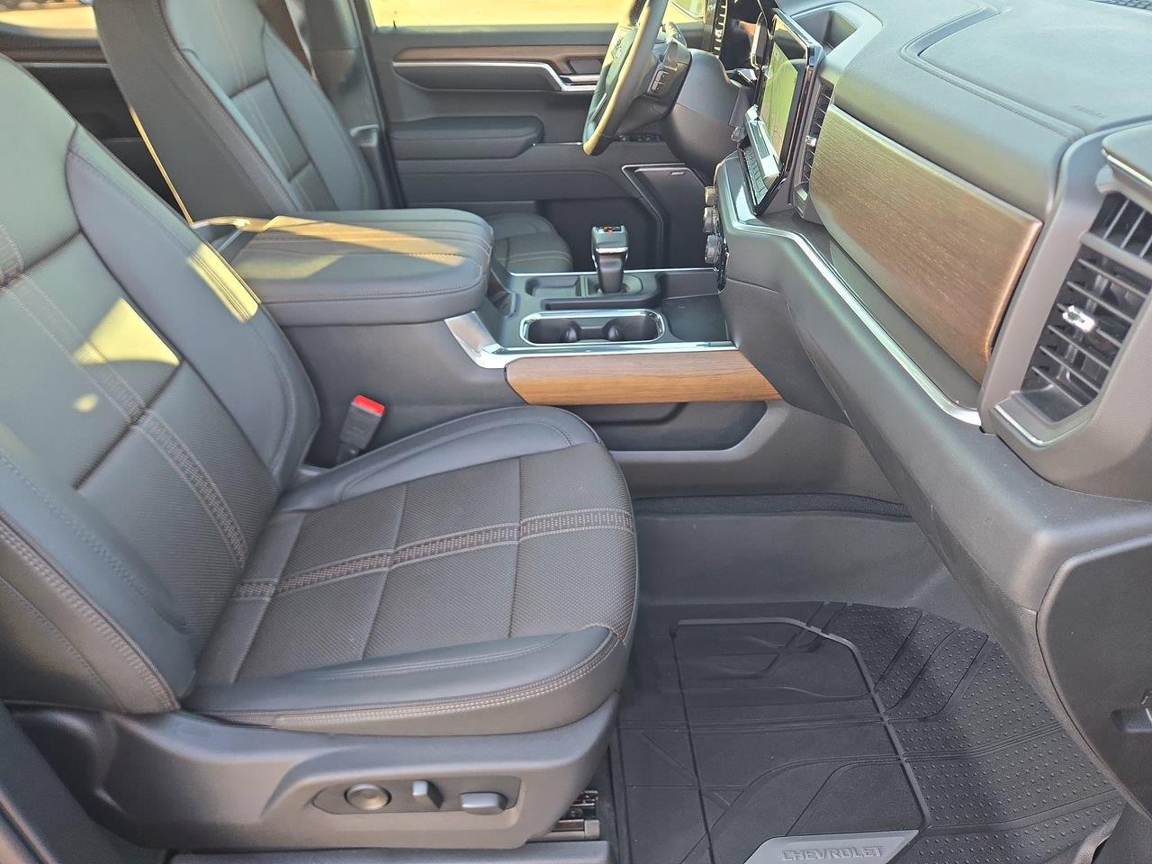 2026 Chevrolet Silverado 1500 photo 24 of 25
