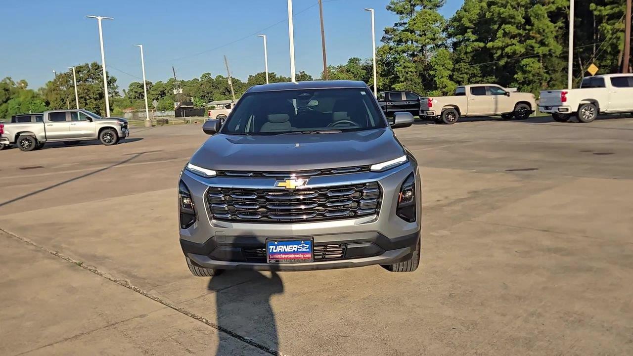 2026 Chevrolet Equinox photo 3 of 24