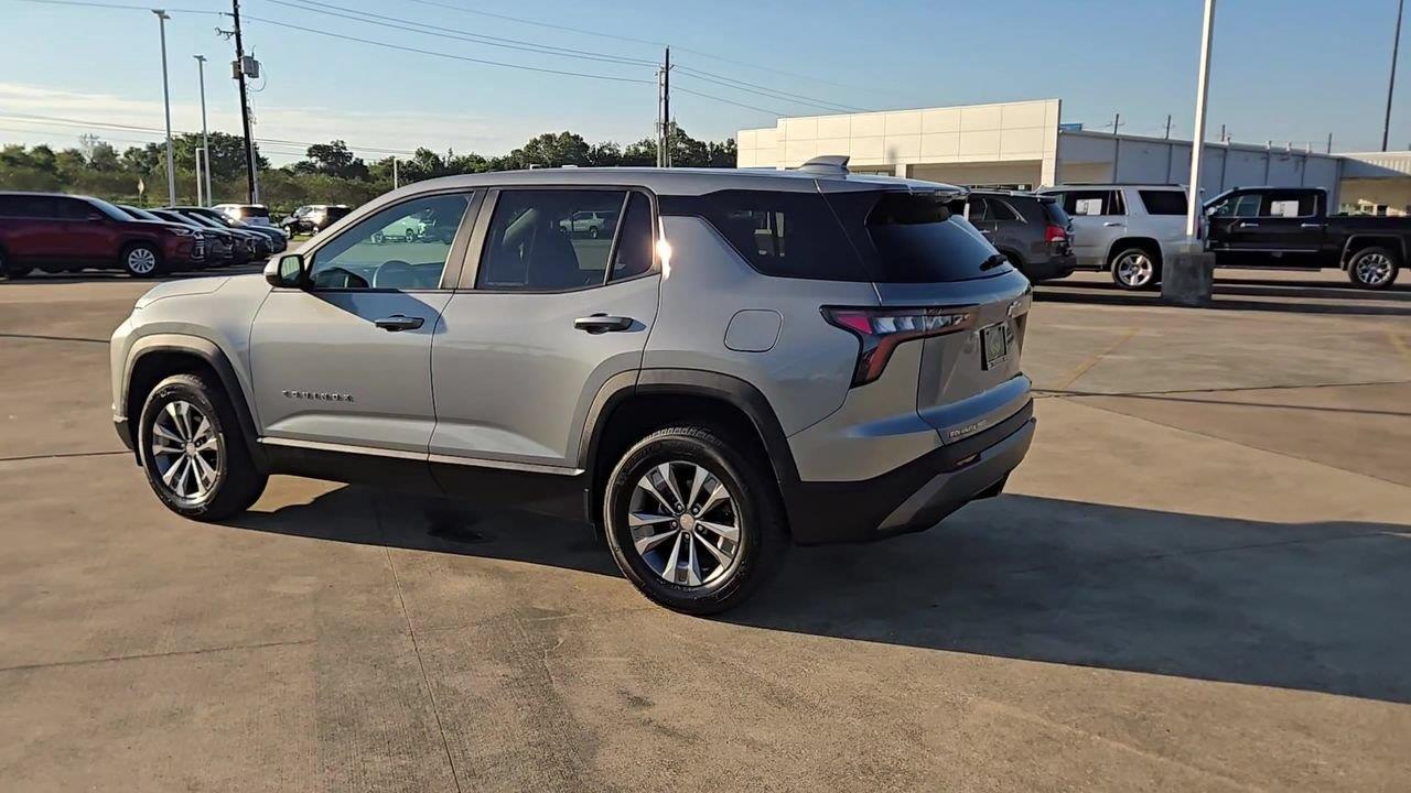 2026 Chevrolet Equinox photo 6 of 24