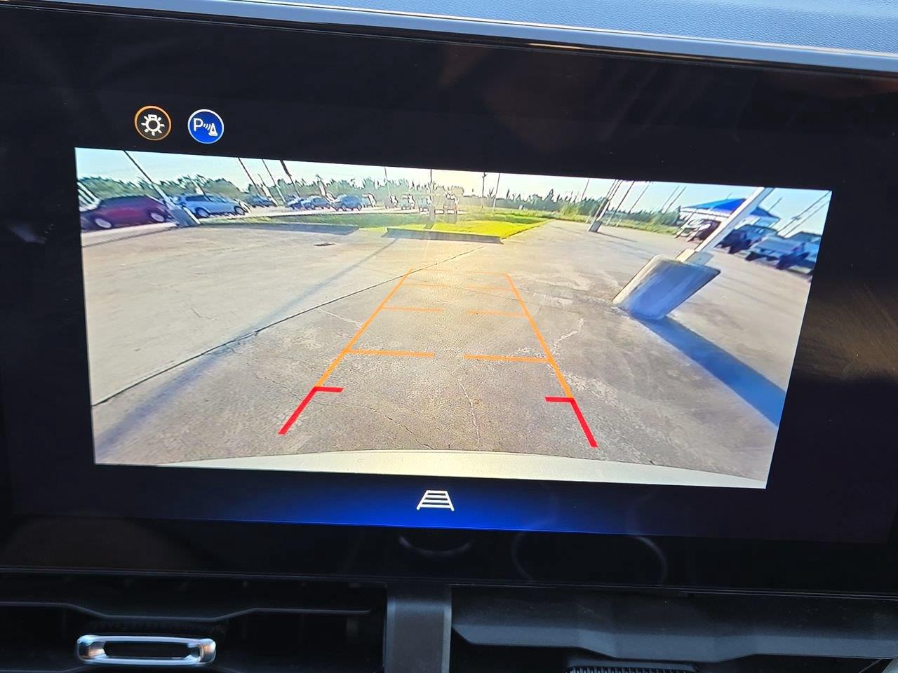 2026 Chevrolet Equinox photo 16 of 24