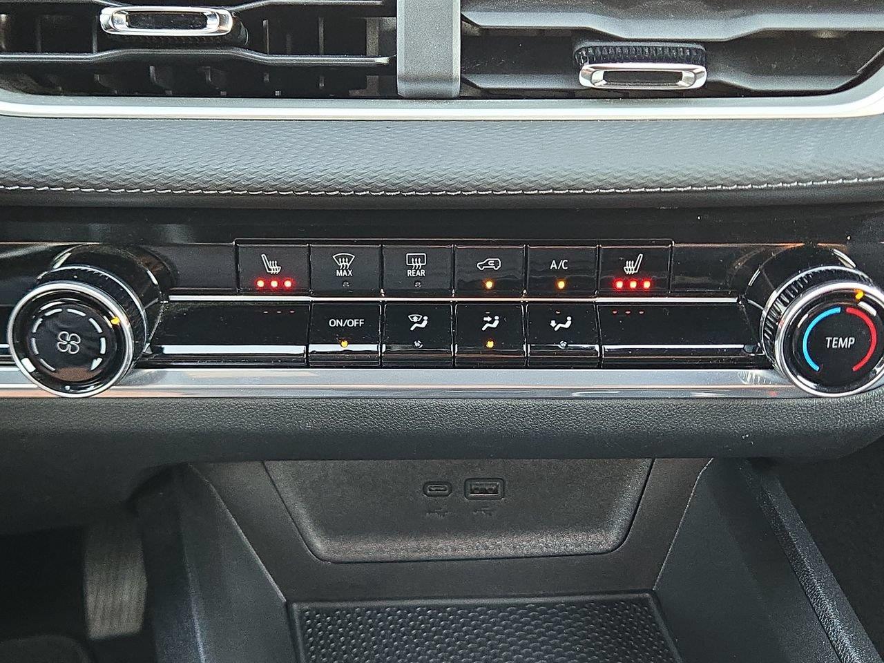 2026 Chevrolet Equinox photo 18 of 24