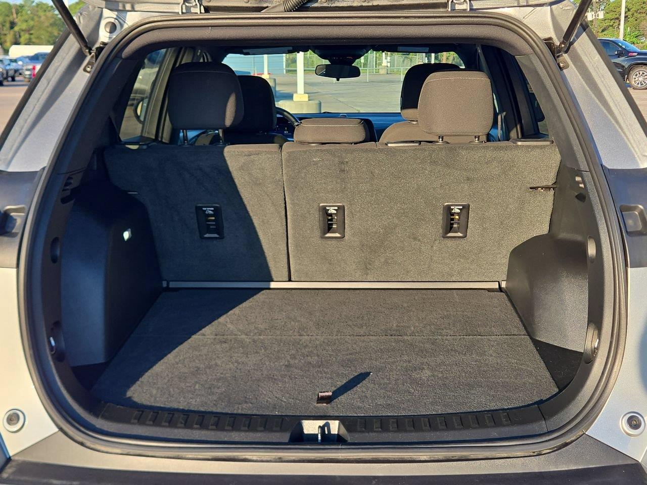 2026 Chevrolet Equinox photo 22 of 24