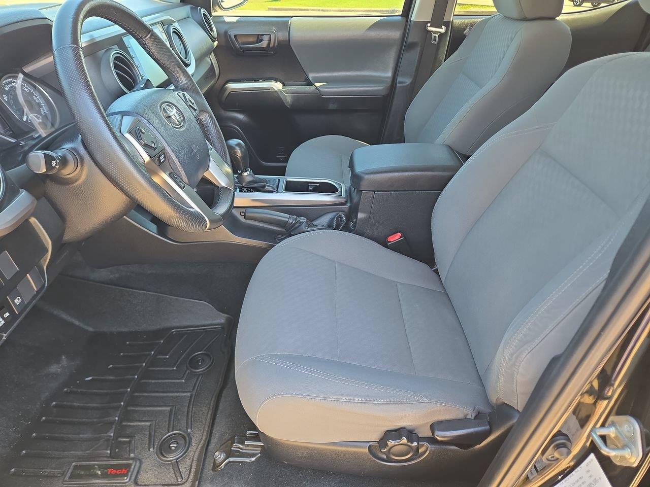 2020 Toyota Tacoma photo 11 of 22