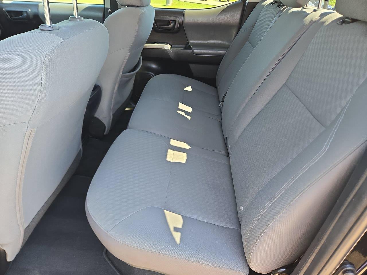 2020 Toyota Tacoma photo 19 of 22