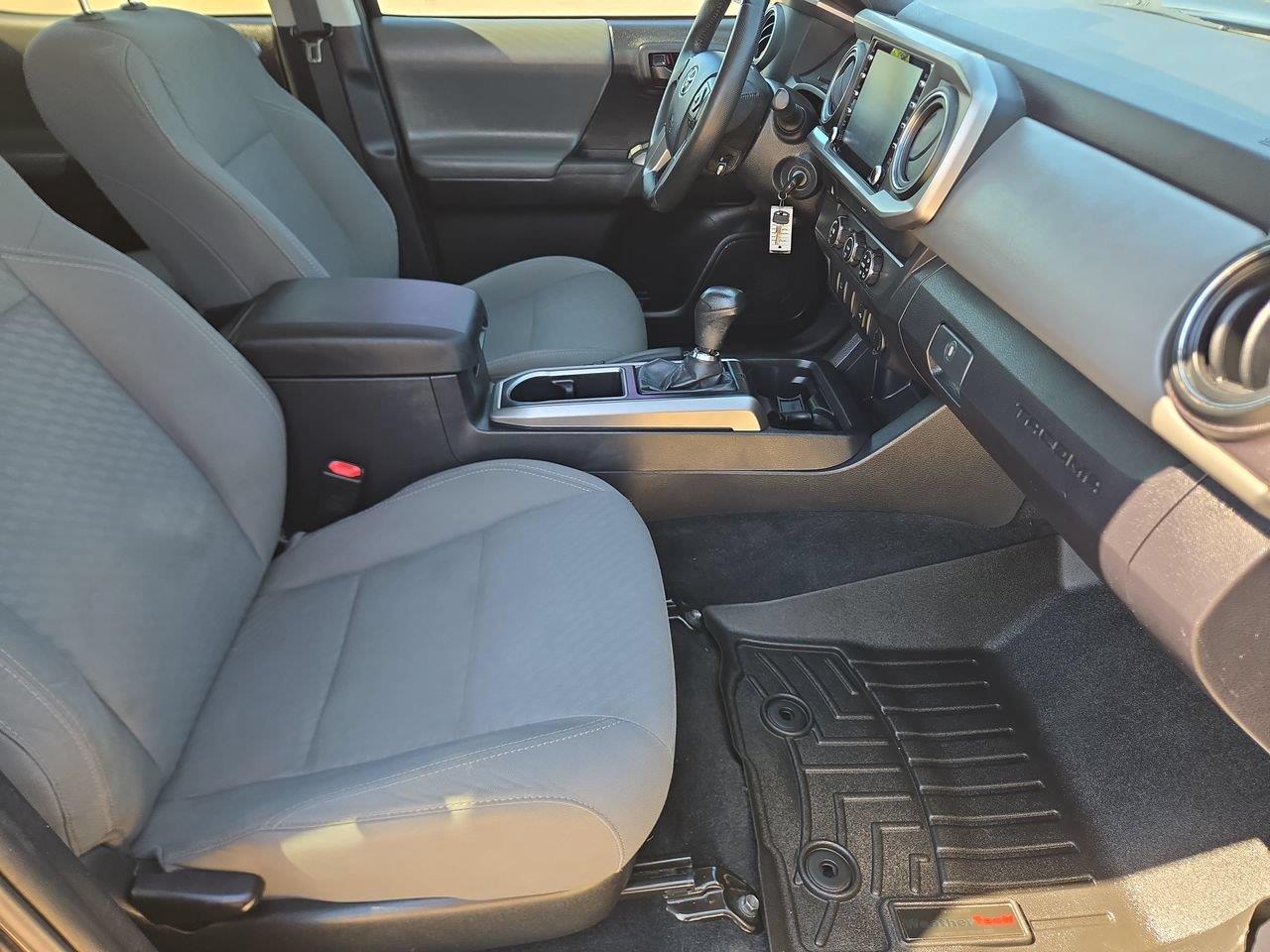2020 Toyota Tacoma photo 21 of 22