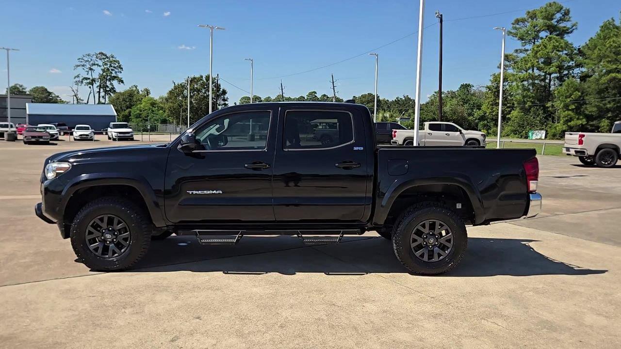 2020 Toyota Tacoma photo 5 of 22