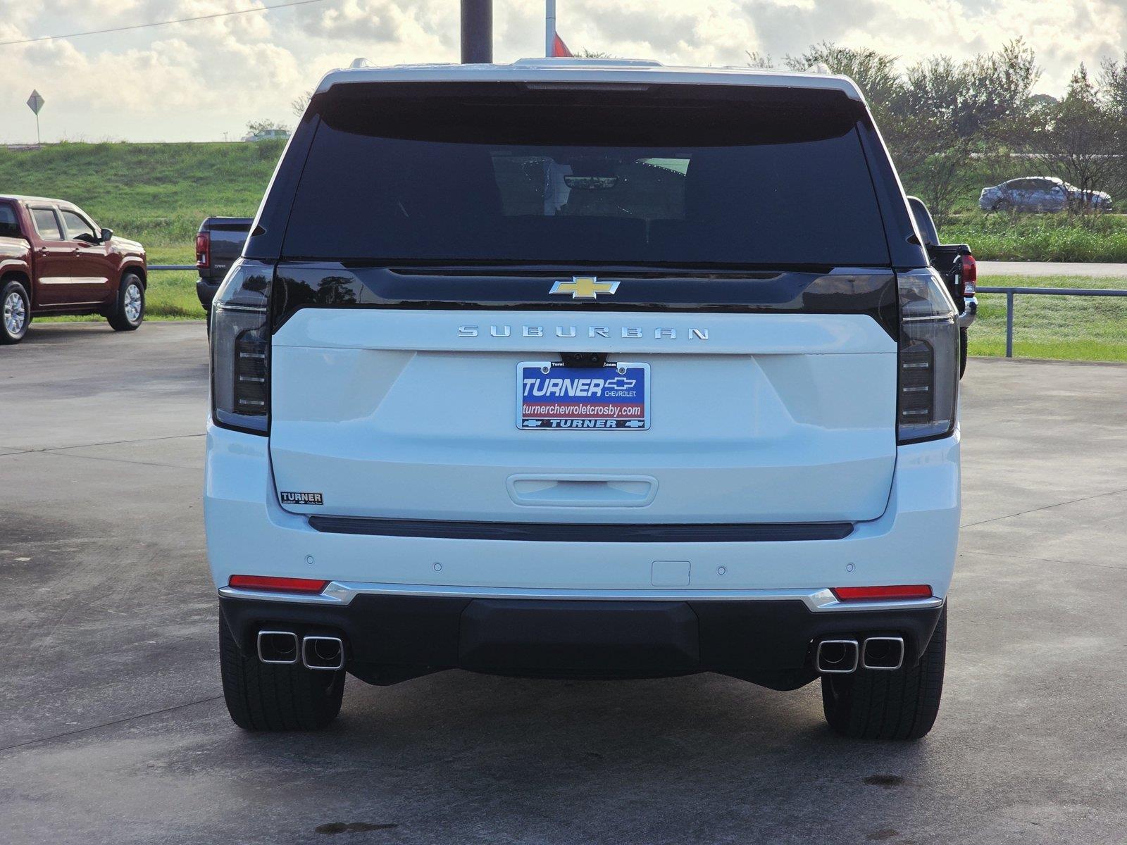 2026 Chevrolet Suburban photo 6 of 22