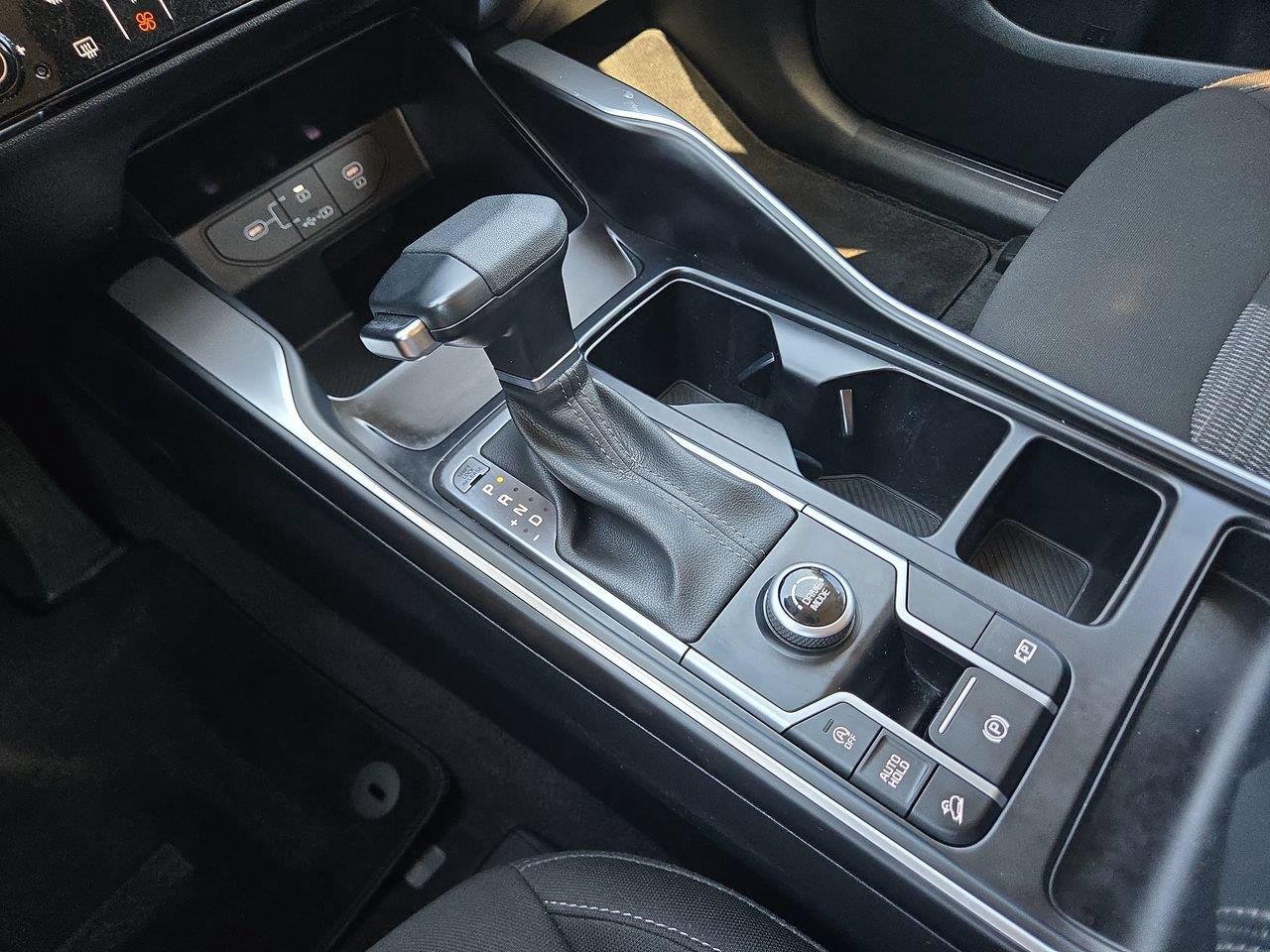 2024 Kia Sorento photo 18 of 24