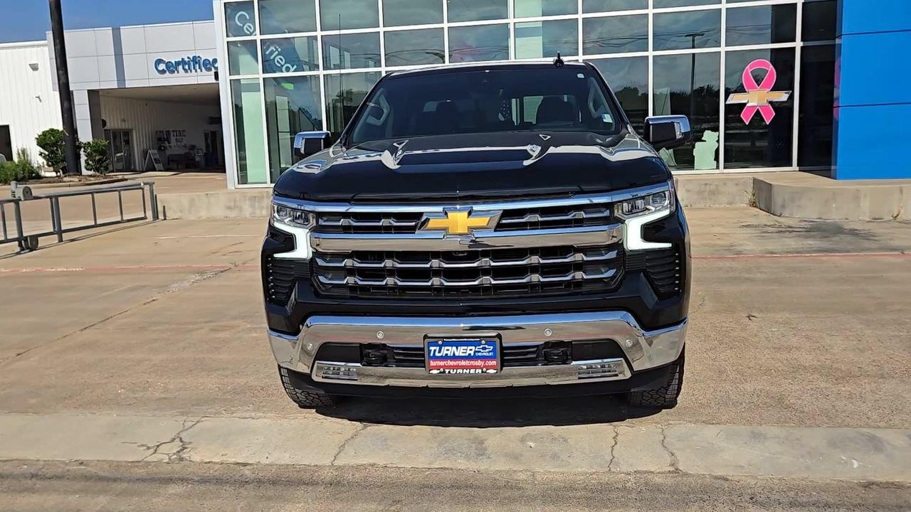 2025 Chevrolet Silverado 1500 photo 3 of 26