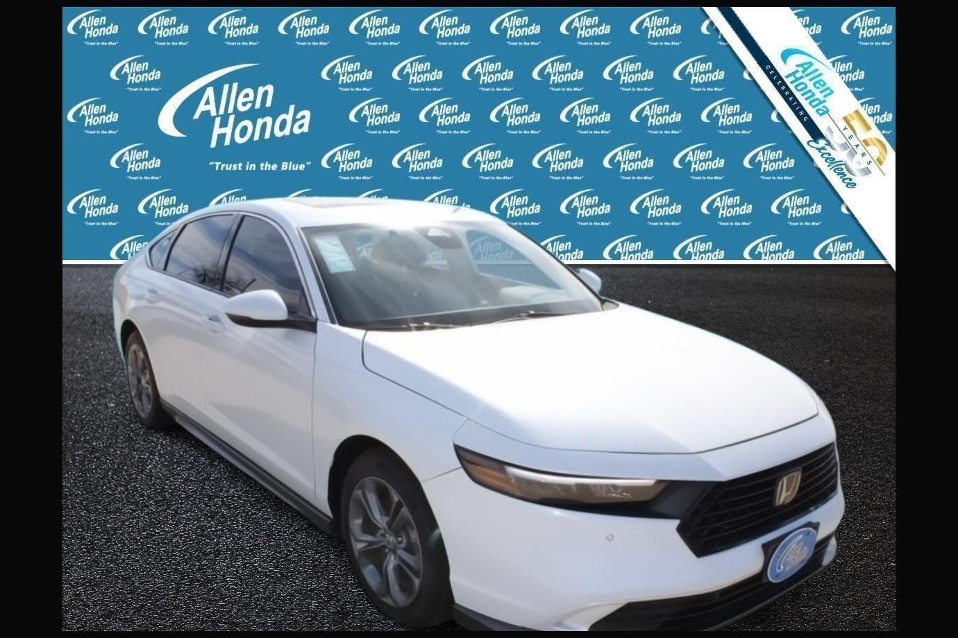 Platinum White Pearl 2023 Honda Accord Hybrid Sedan Front-Wheel Drive 1-Speed Dual Clutch
