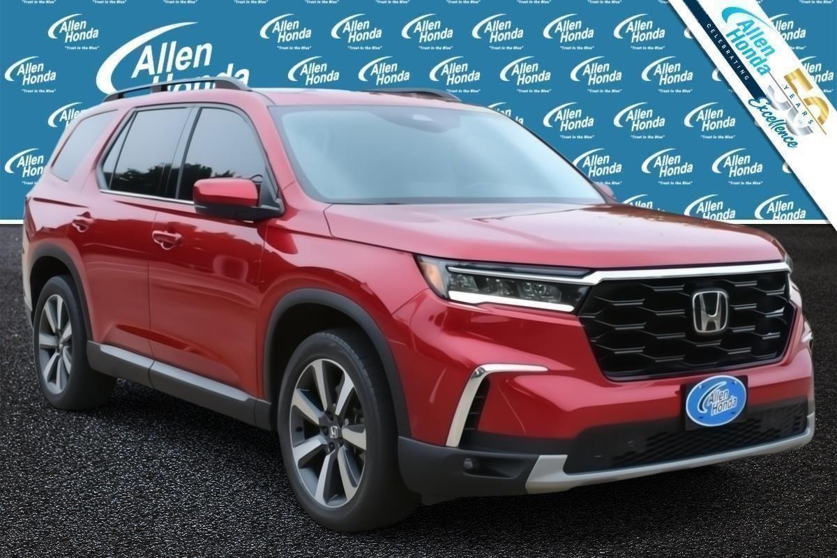 Radiant Red Metallic II 2023 Honda Pilot SUV / Crossover Front-Wheel Drive Automatic