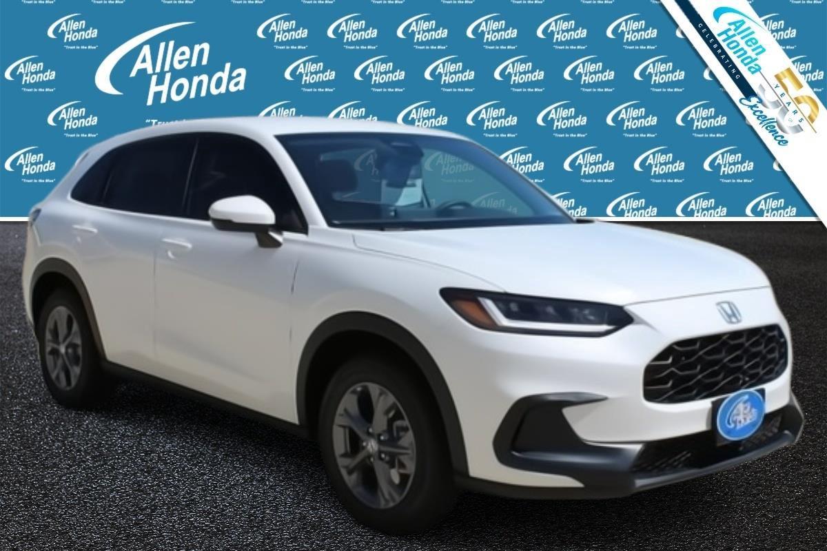 Platinum White Pearl 2027 Honda HR-V SUV / Crossover Front-Wheel Drive Continuously Variable Transmission