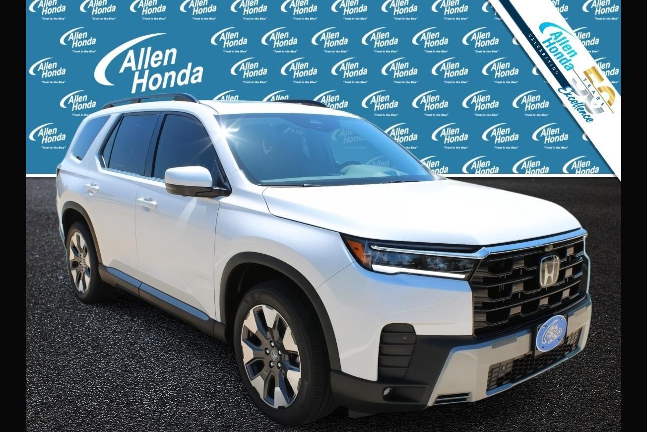 Platinum White Pearl 2026 Honda Pilot SUV / Crossover All-Wheel Drive Automatic