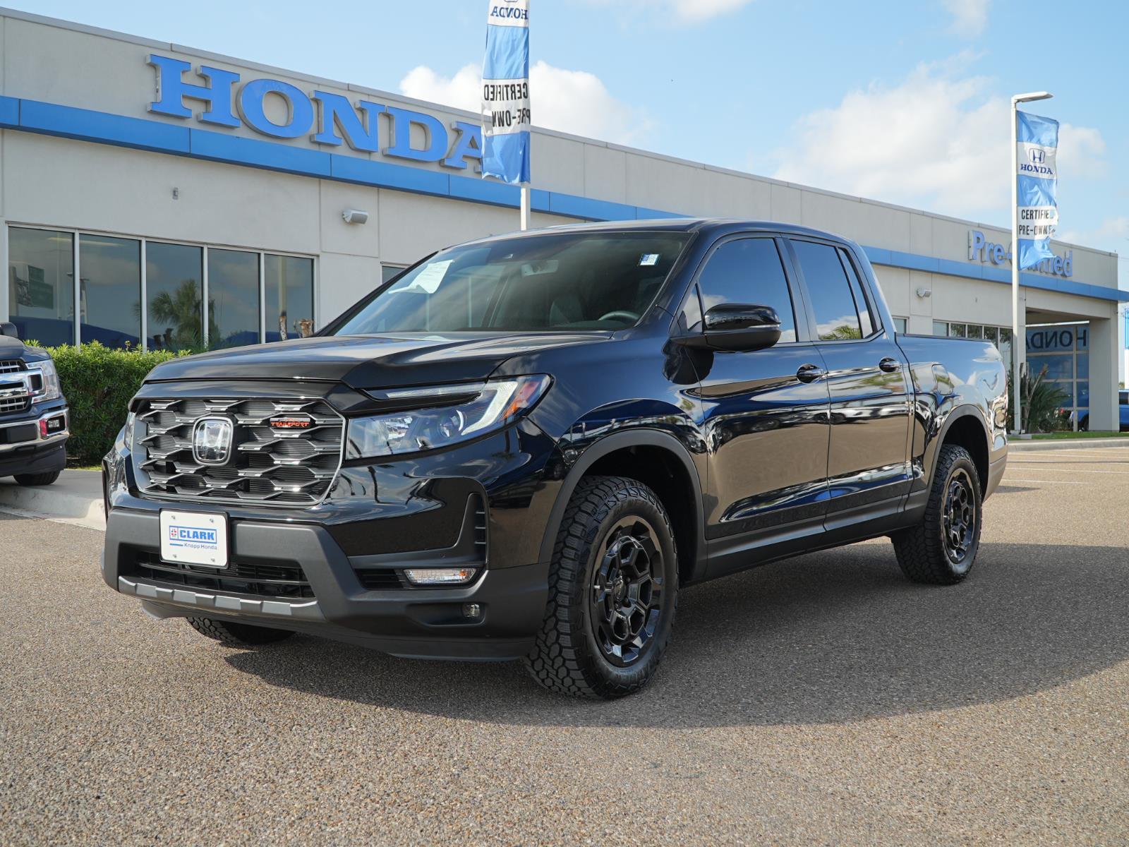 Crystal Black Pearl 2025 Honda Ridgeline TrailSport+ AWD Pickup Truck All-Wheel Drive Automatic