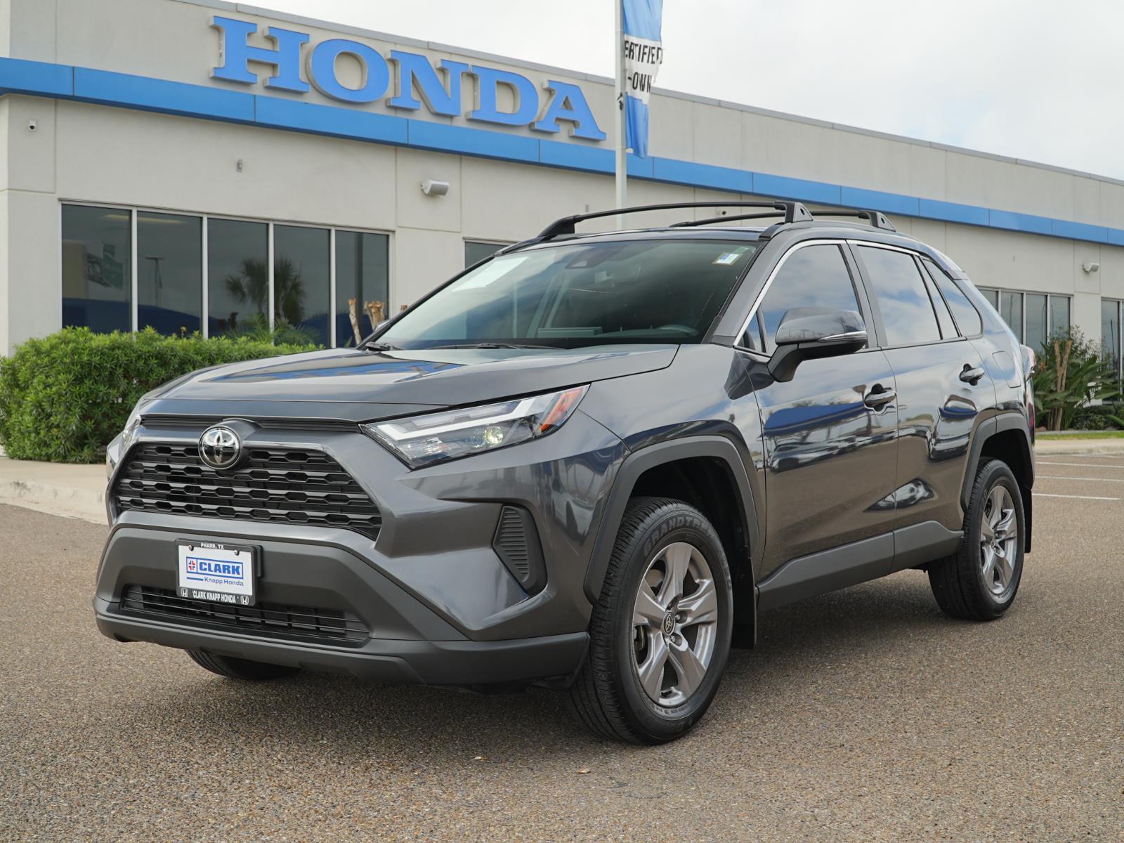 2025 Toyota RAV4 XLE FWD