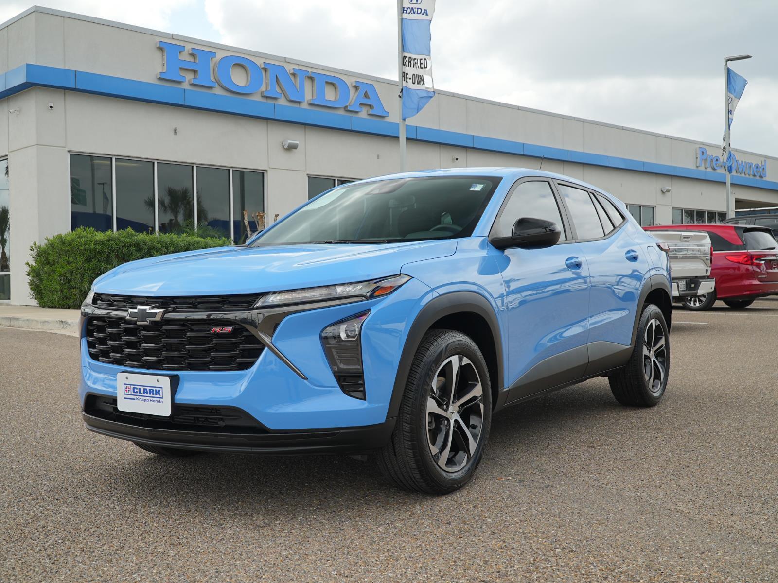 2024 Chevrolet Trax RS with 1RS FWD