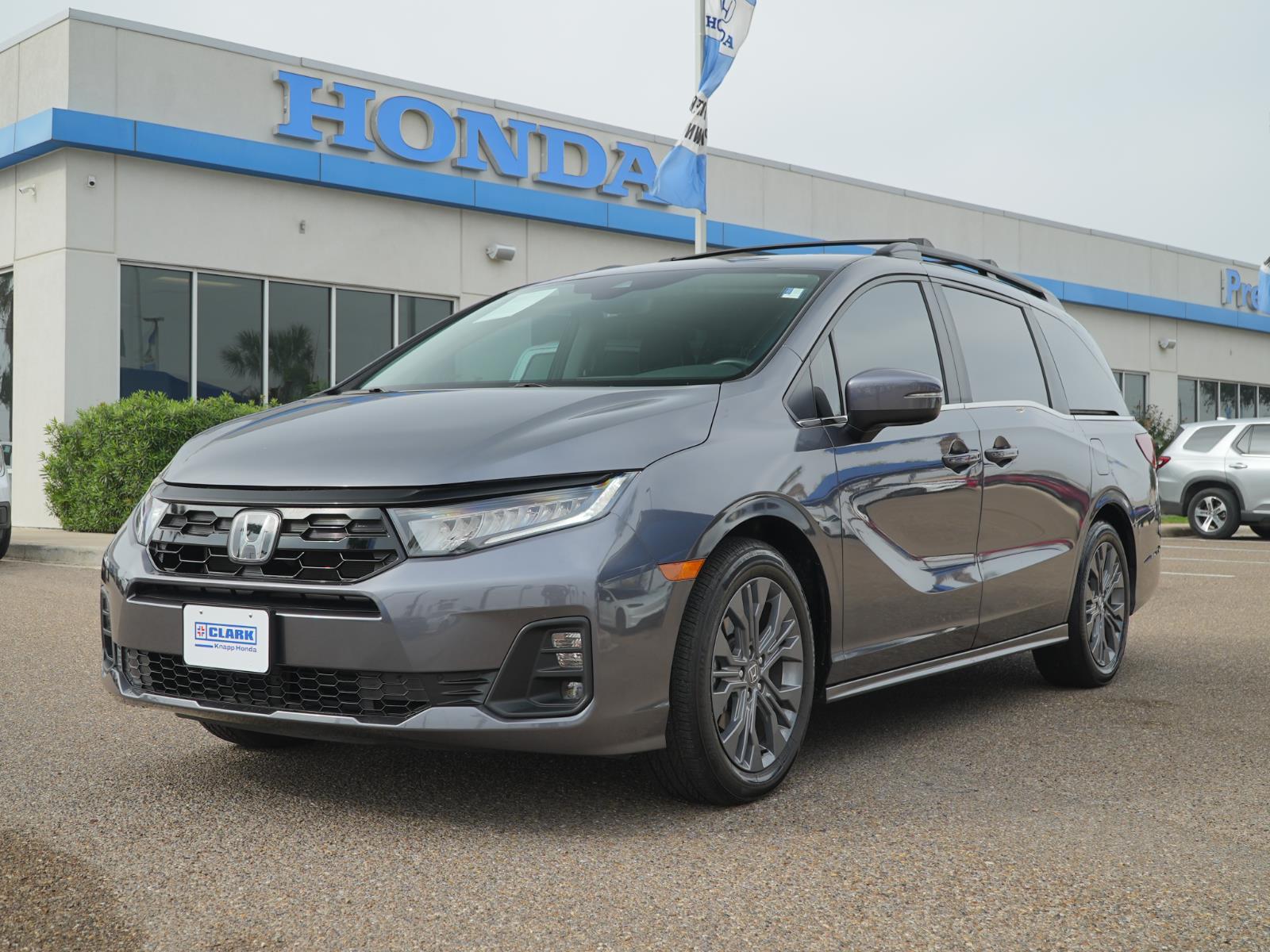 2025 Honda Odyssey Touring FWD