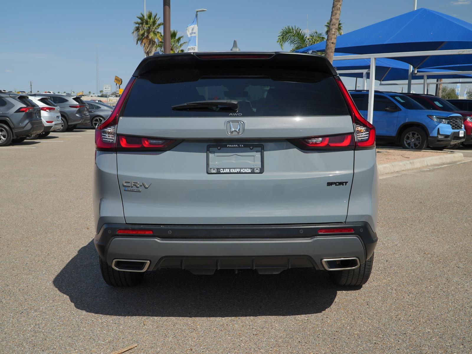 View vehicle photo 6