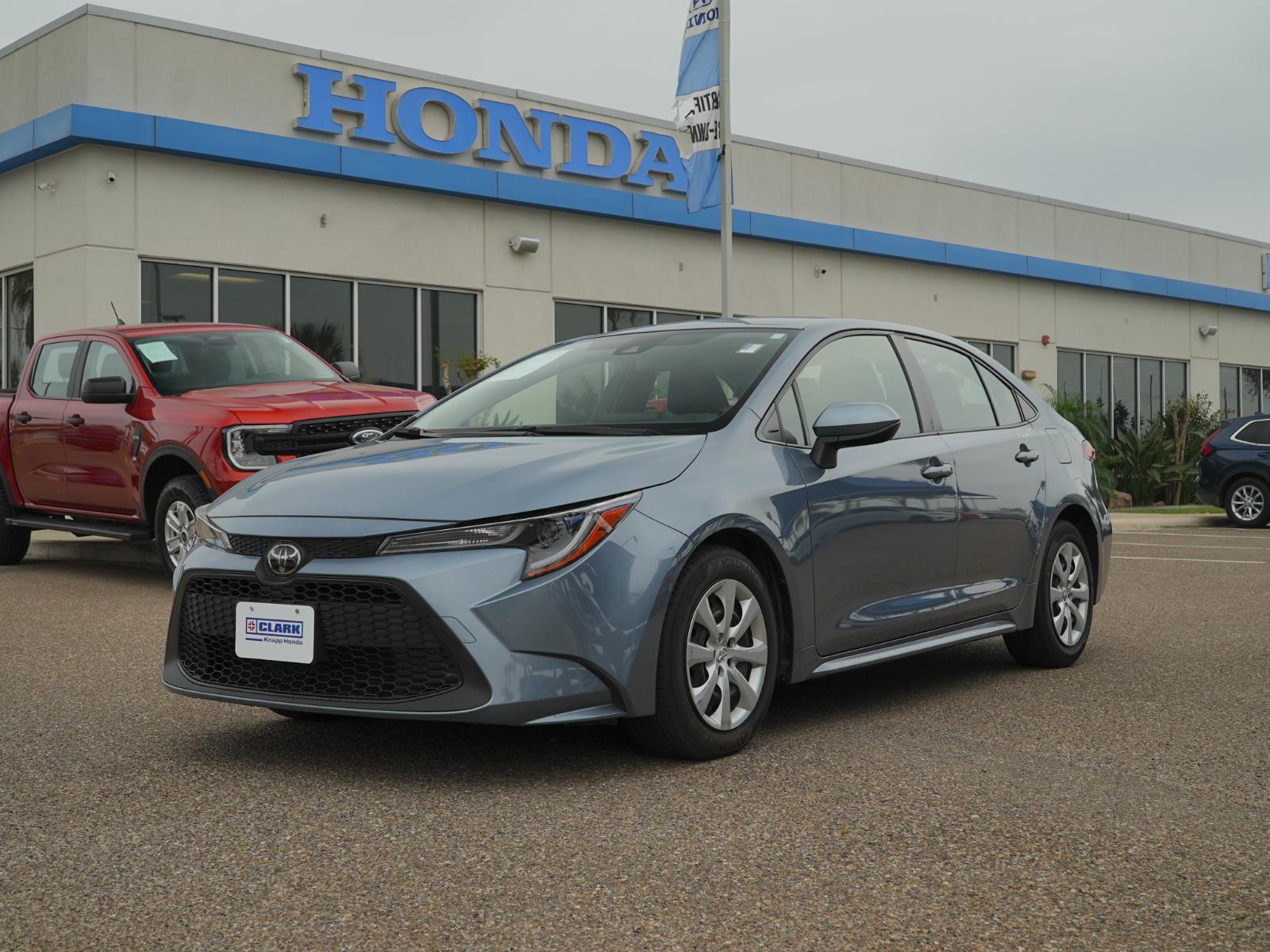 Celestite Gray Metallic 2022 Toyota Corolla LE FWD Sedan Front-Wheel Drive Continuously Variable Transmission