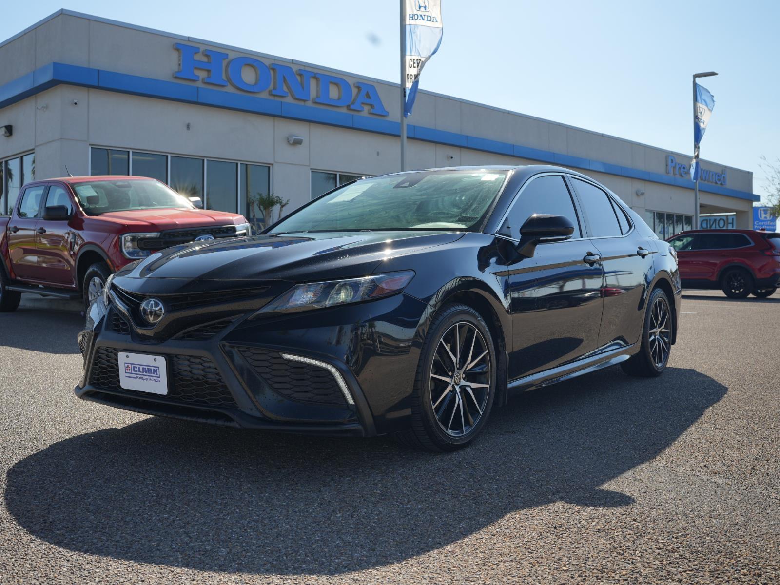2022 Toyota Camry SE Nightshade FWD
