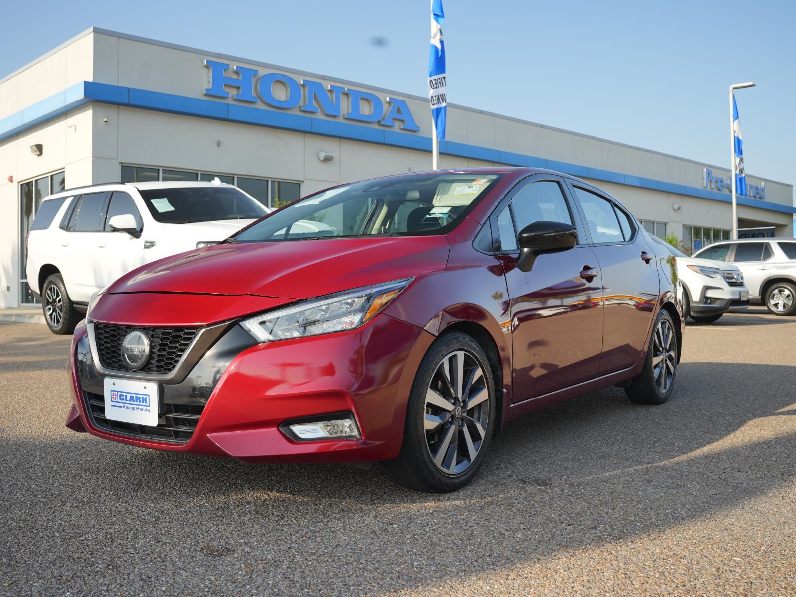 2021 Nissan Versa SR FWD