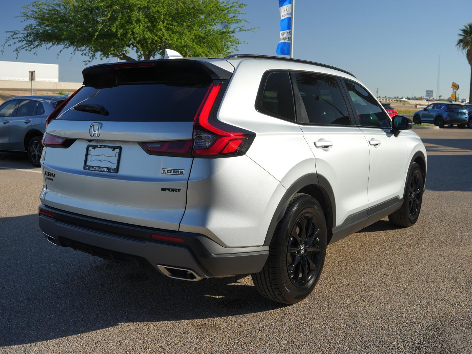 View vehicle photo 5