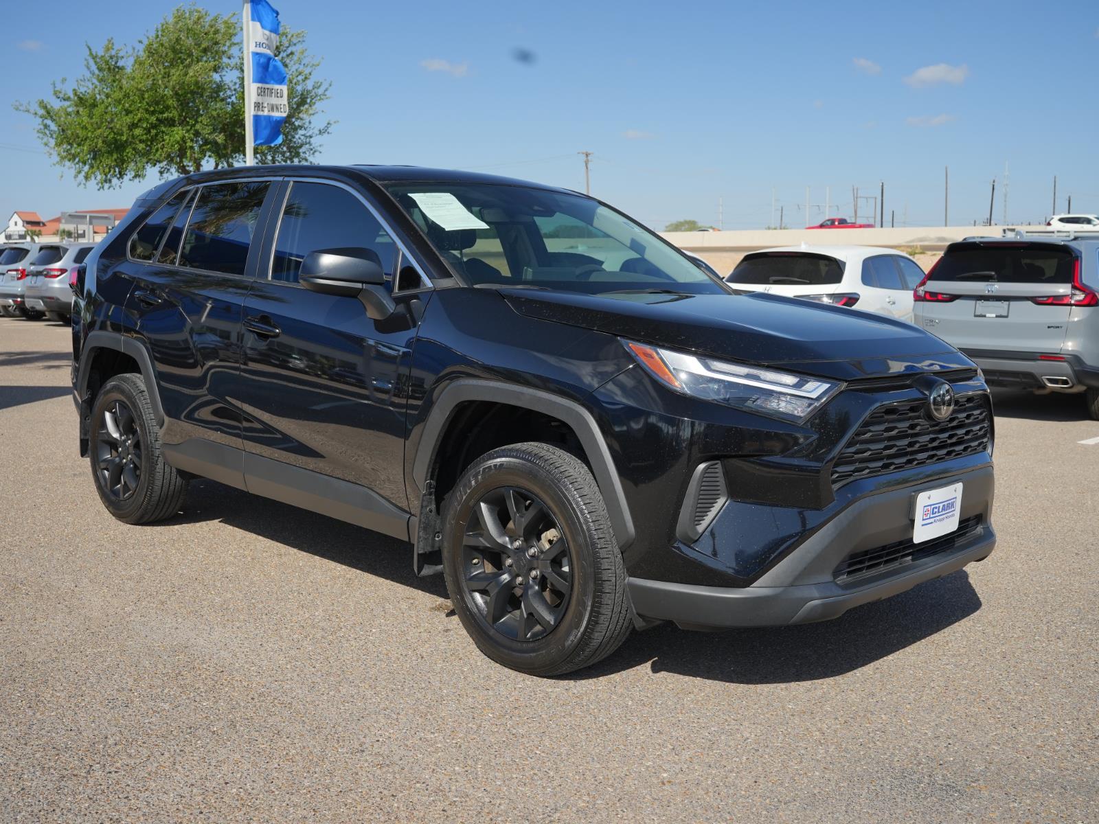 View vehicle photo 3