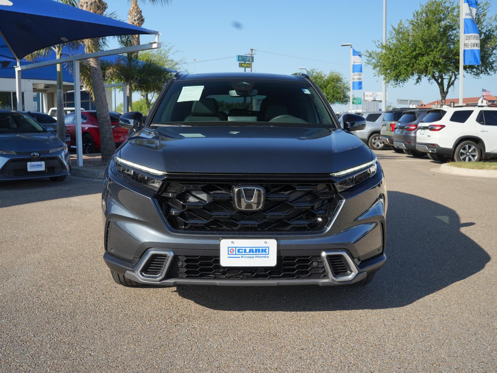 View vehicle photo 2