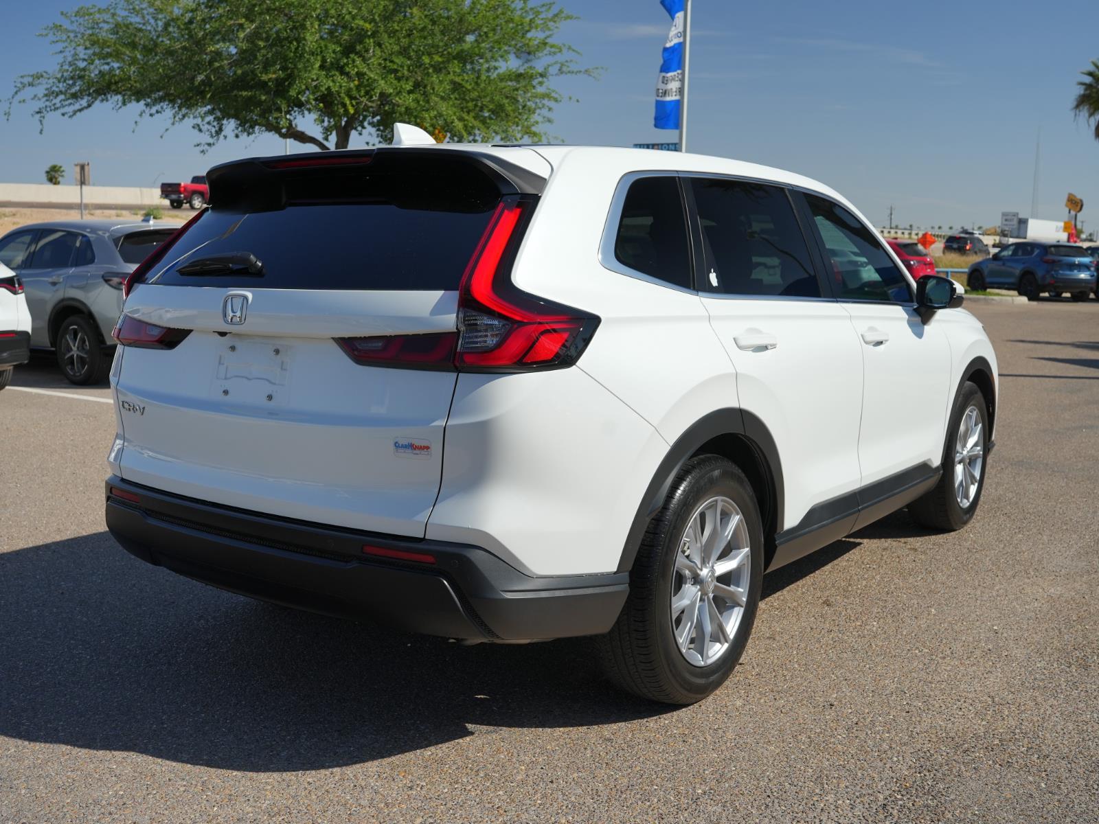 View vehicle photo 5