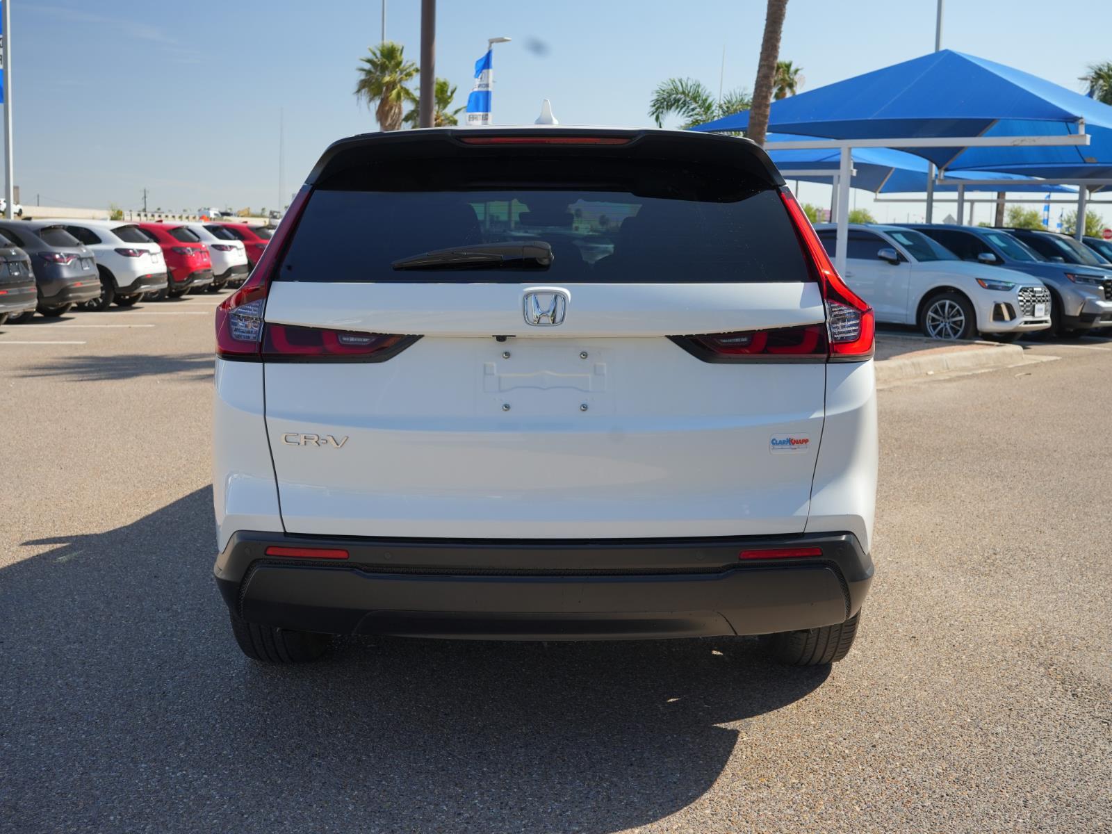 View vehicle photo 6