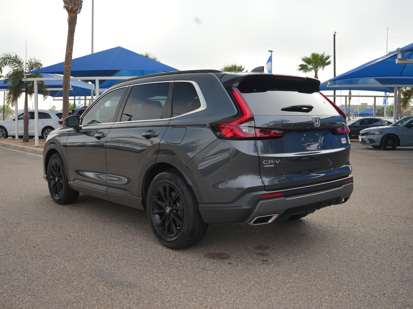 View vehicle photo 7