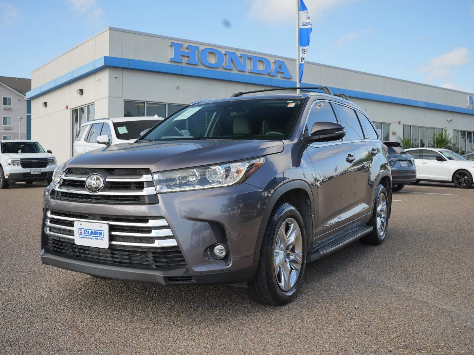 Predawn Gray Mica 2019 Toyota Highlander Limited FWD SUV / Crossover Front-Wheel Drive 8-Speed Automatic