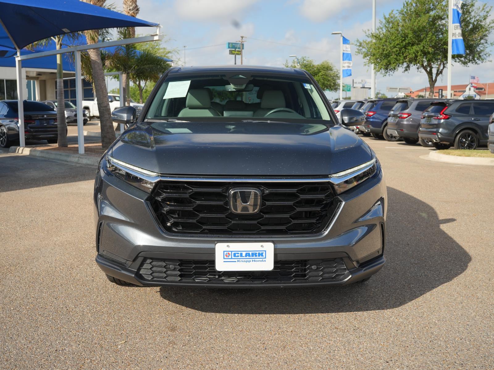 View vehicle photo 2