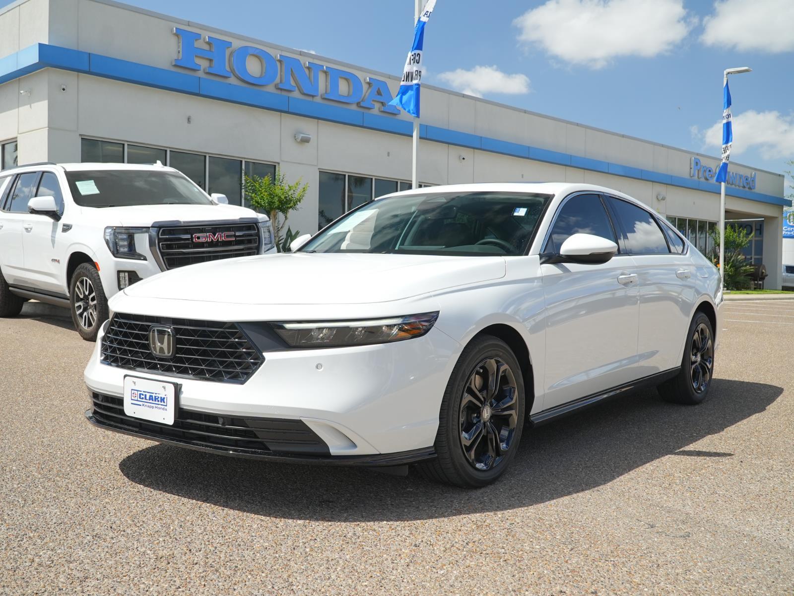 Platinum White Pearl 2025 Honda Accord Hybrid EX-L FWD Sedan Front-Wheel Drive 1-Speed Dual Clutch