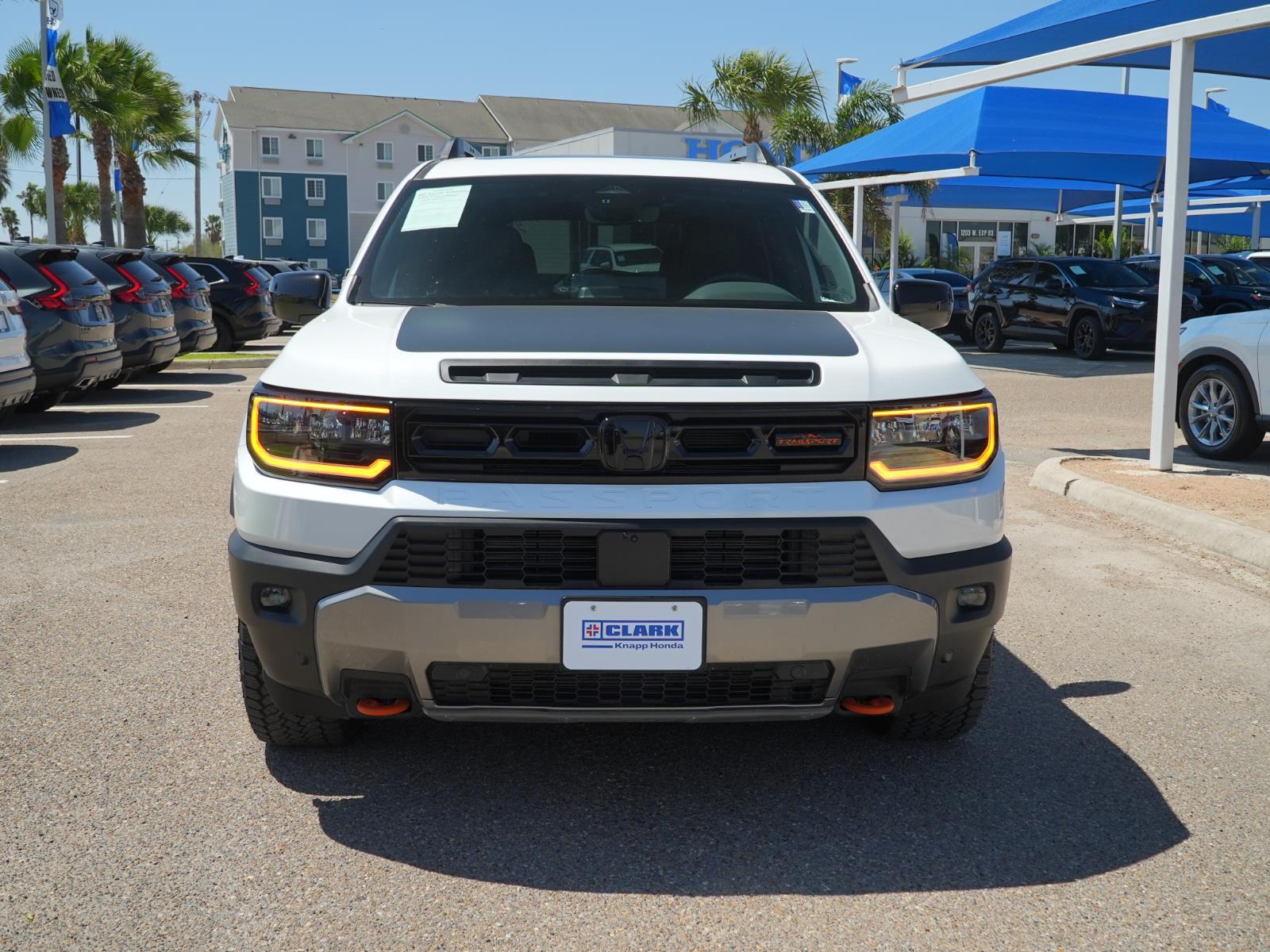 View vehicle photo 2