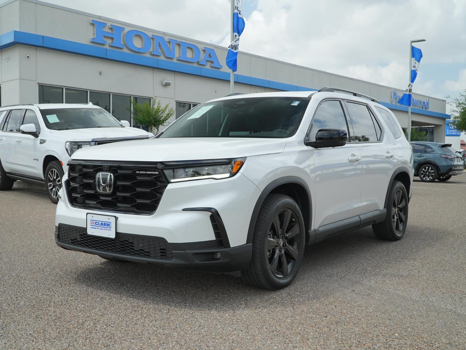 Platinum White Pearl 2025 Honda Pilot Black Edition AWD SUV / Crossover All-Wheel Drive Automatic