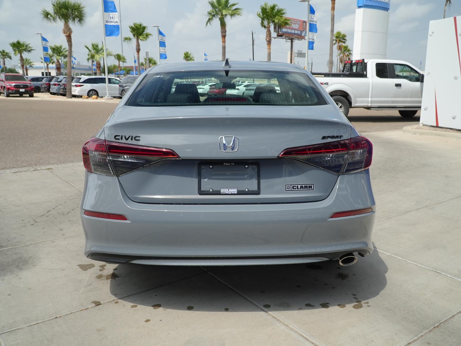 View vehicle photo 6