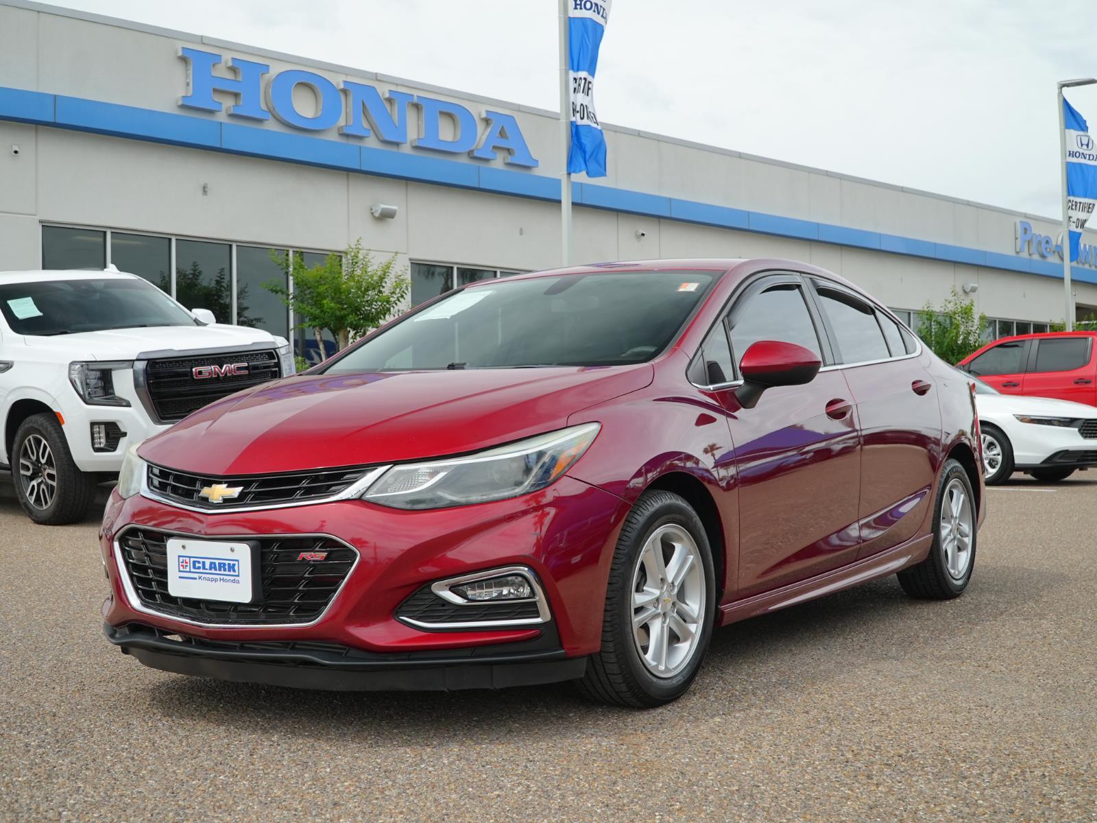 Cajun Red Tintcoat 2017 Chevrolet Cruze LT Sedan FWD Sedan Front-Wheel Drive 6-Speed Automatic
