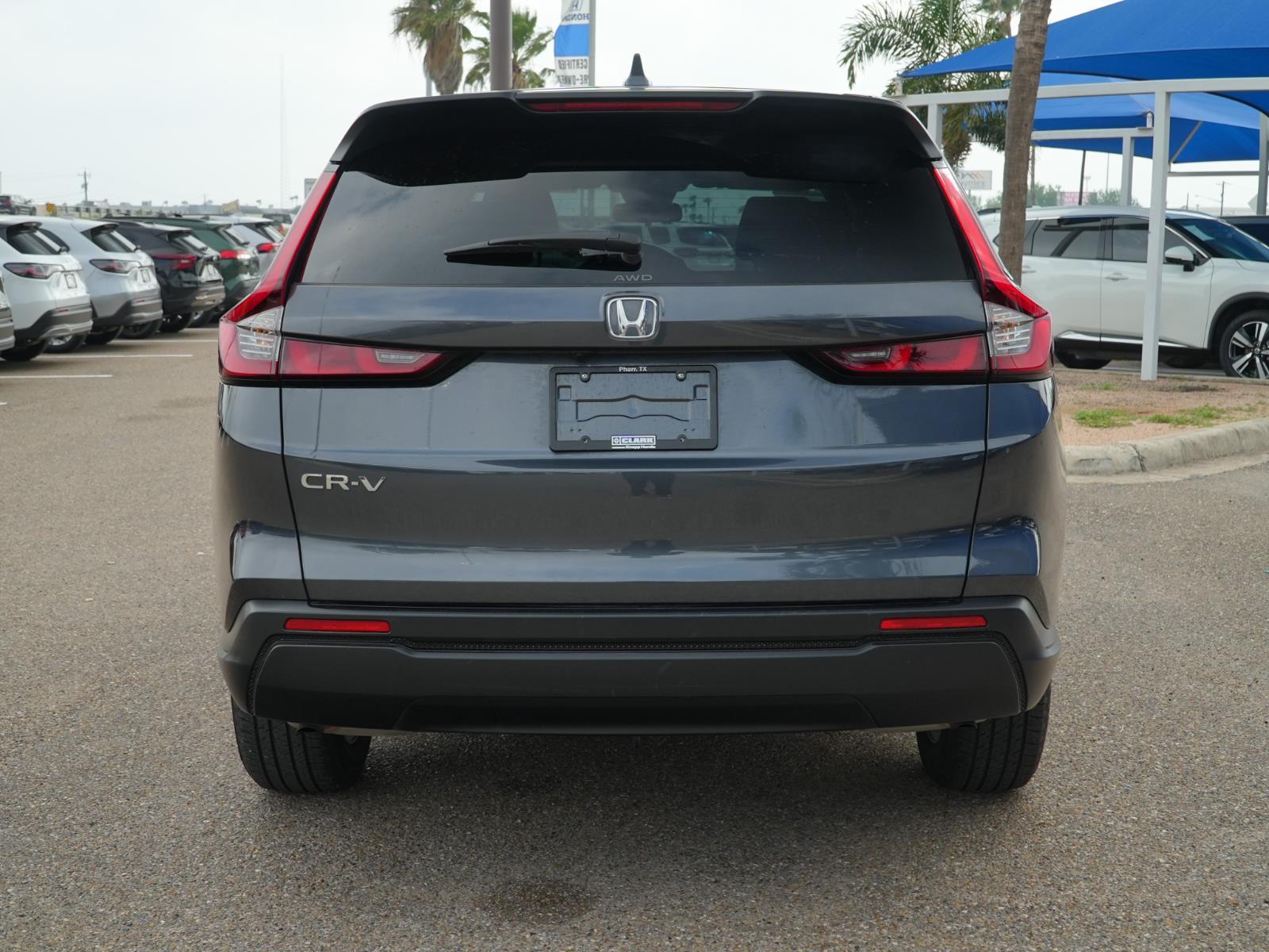 View vehicle photo 6