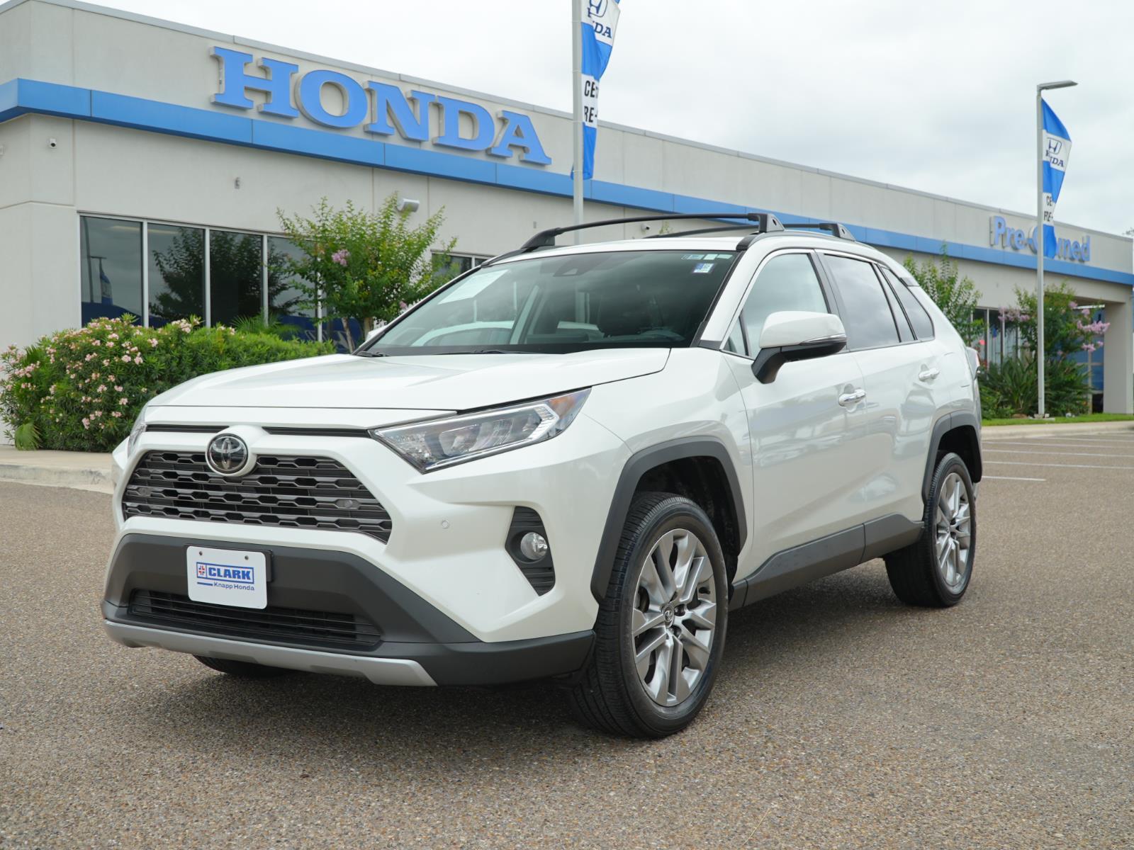 White (Blizzard Pearl) 2020 Toyota RAV4 Limited FWD SUV / Crossover Front-Wheel Drive 8-Speed Automatic