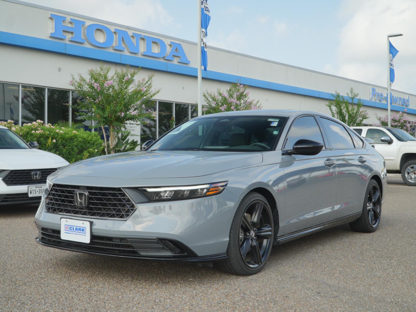 Urban Gray Pearl 2024 Honda Accord Hybrid Sedan Front-Wheel Drive 1-Speed Dual Clutch
