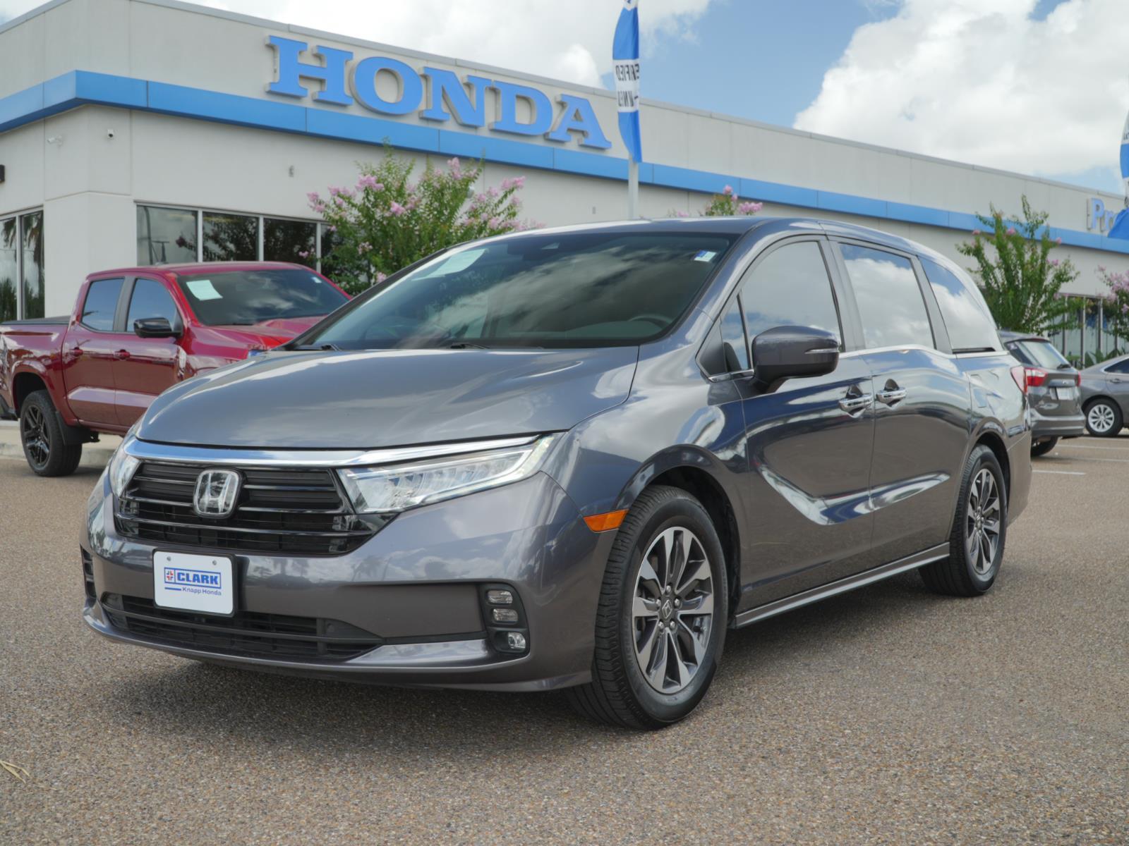 Gray (Modern Steel Metallic) 2024 Honda Odyssey Minivan Front-Wheel Drive Automatic