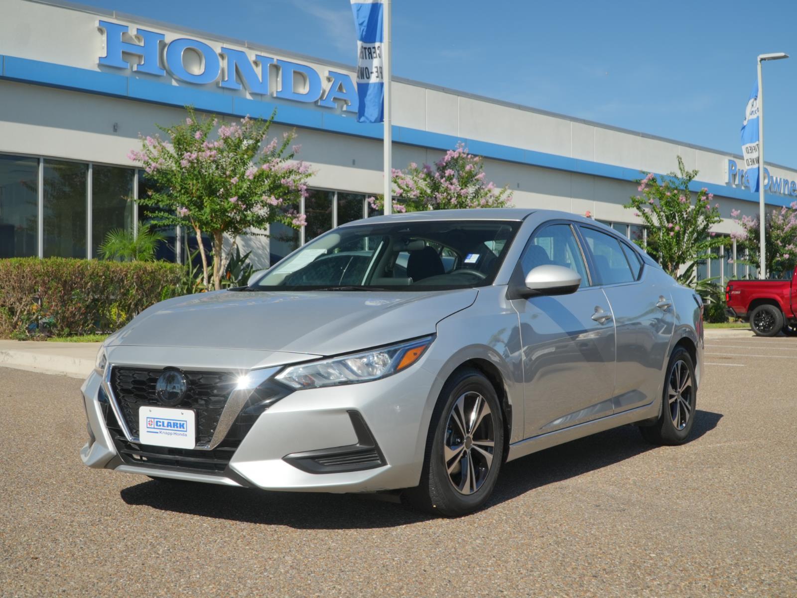 Brilliant Silver Metallic 2023 Nissan Sentra Sedan Front-Wheel Drive Continuously Variable Transmission