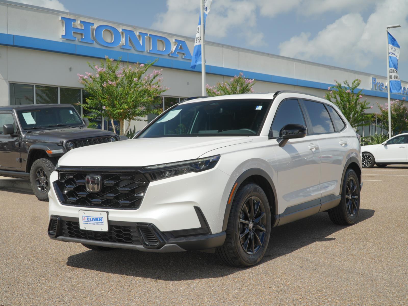 Platinum White Pearl 2026 Honda CR-V Hybrid SUV / Crossover Front-Wheel Drive Continuously Variable Transmission