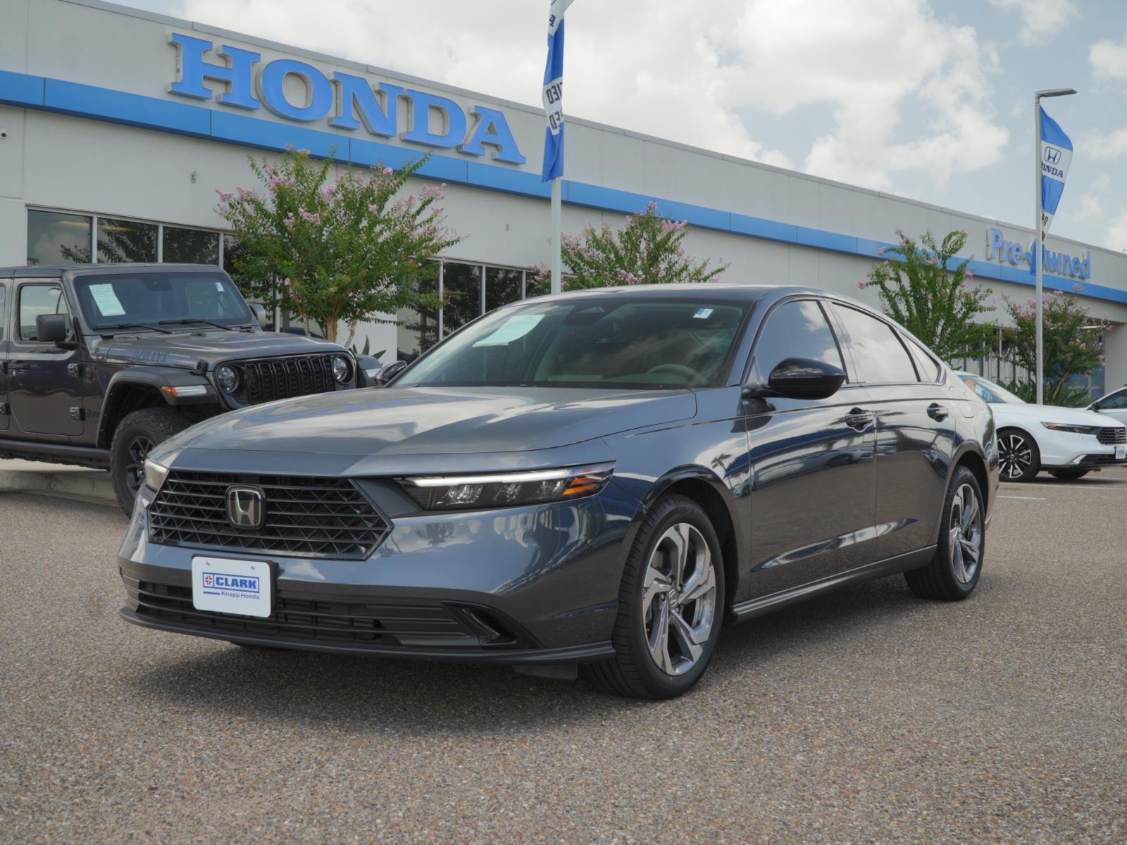 Meteorite Gray Metallic 2025 Honda Accord Sedan Front-Wheel Drive Continuously Variable Transmission