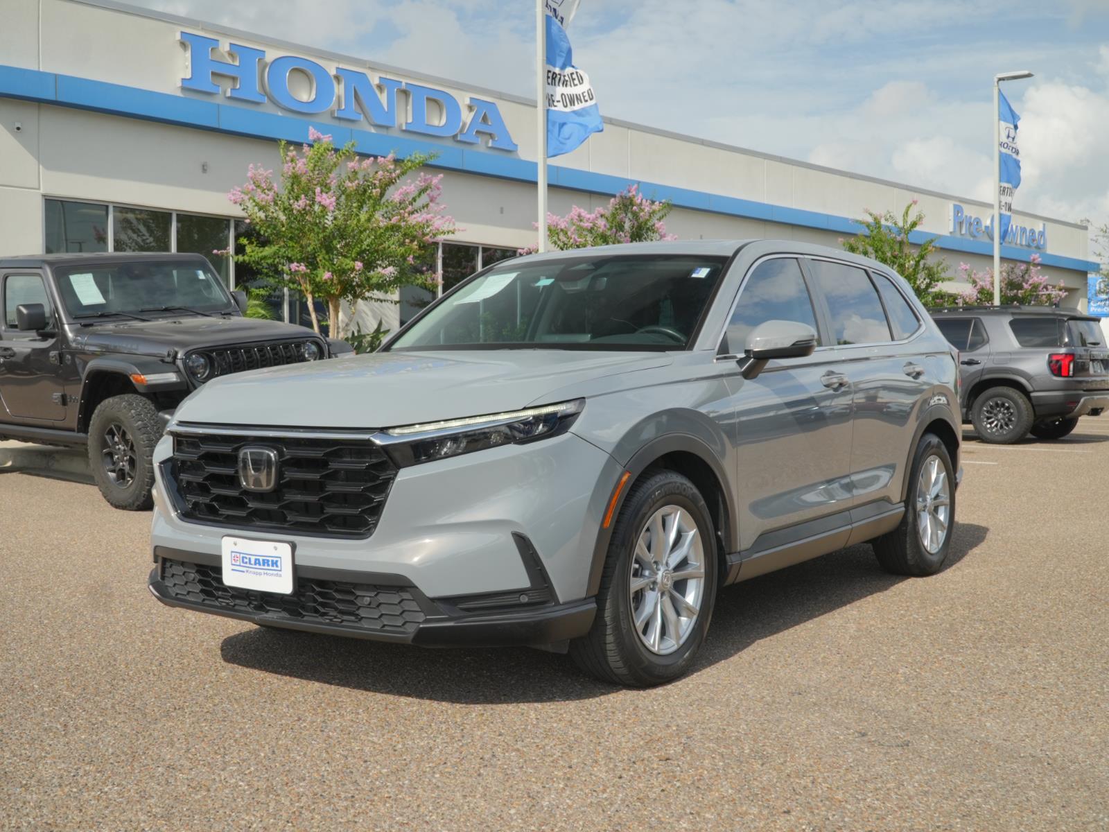 Urban Gray Pearl 2025 Honda CR-V SUV / Crossover Front-Wheel Drive Continuously Variable Transmission