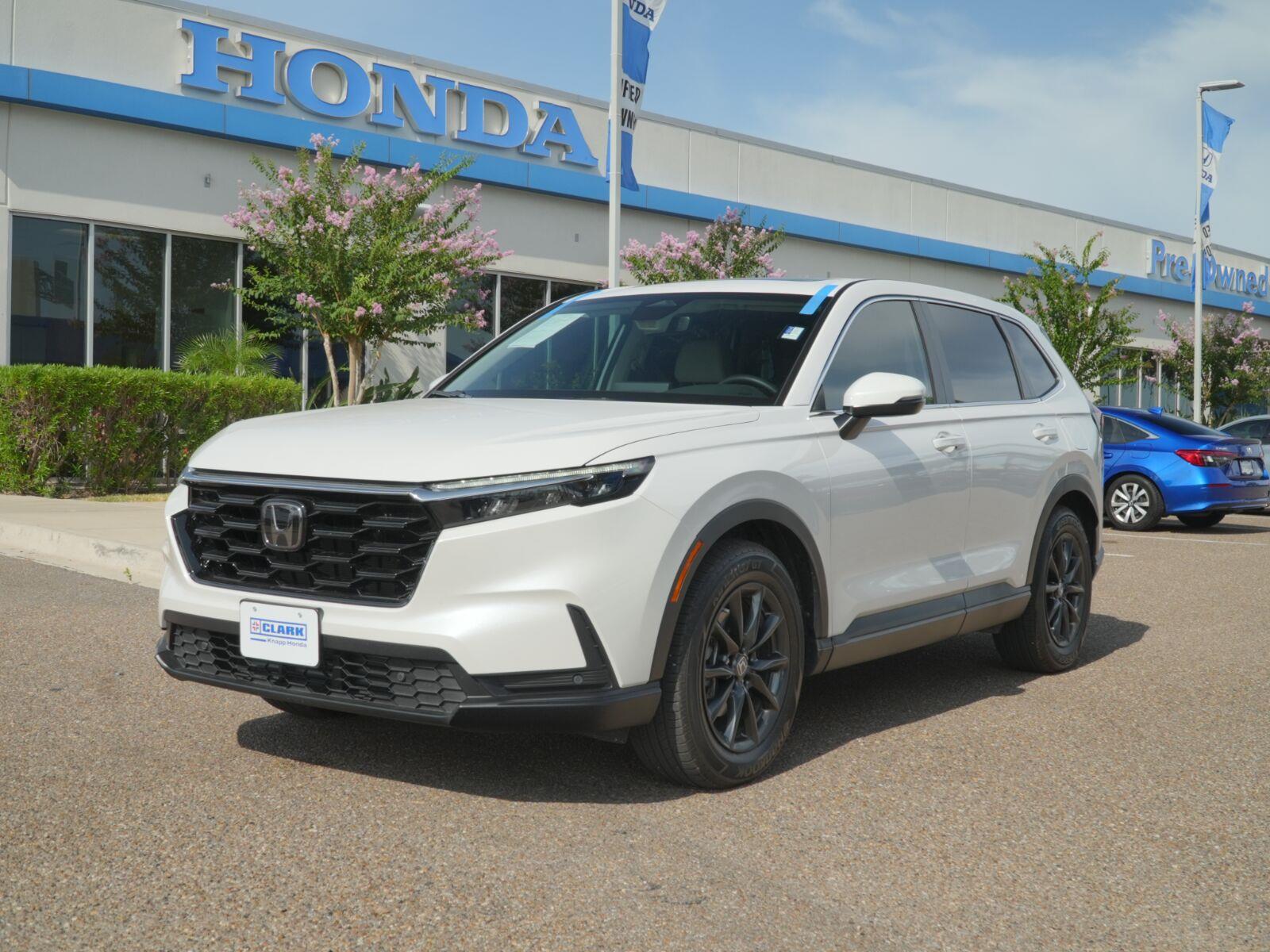 Platinum White Pearl 2026 Honda CR-V SUV / Crossover Front-Wheel Drive Continuously Variable Transmission