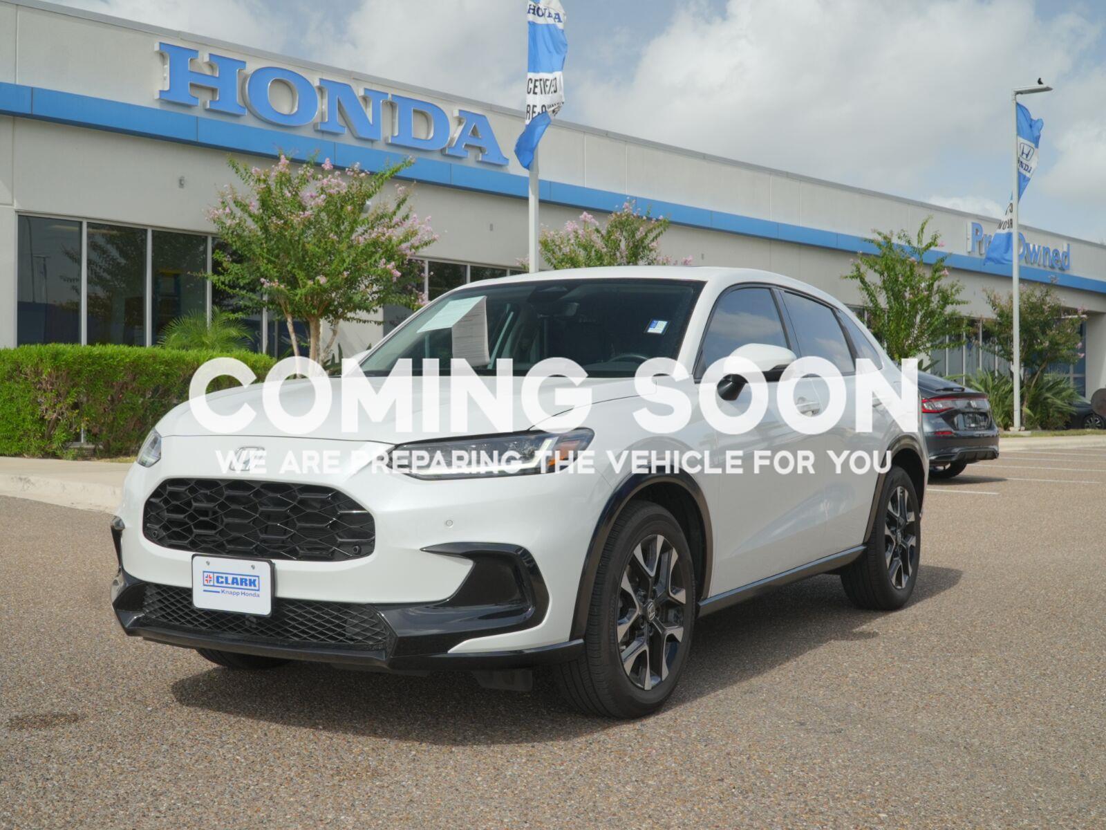 Platinum White Pearl 2026 Honda HR-V SUV / Crossover Front-Wheel Drive Continuously Variable Transmission