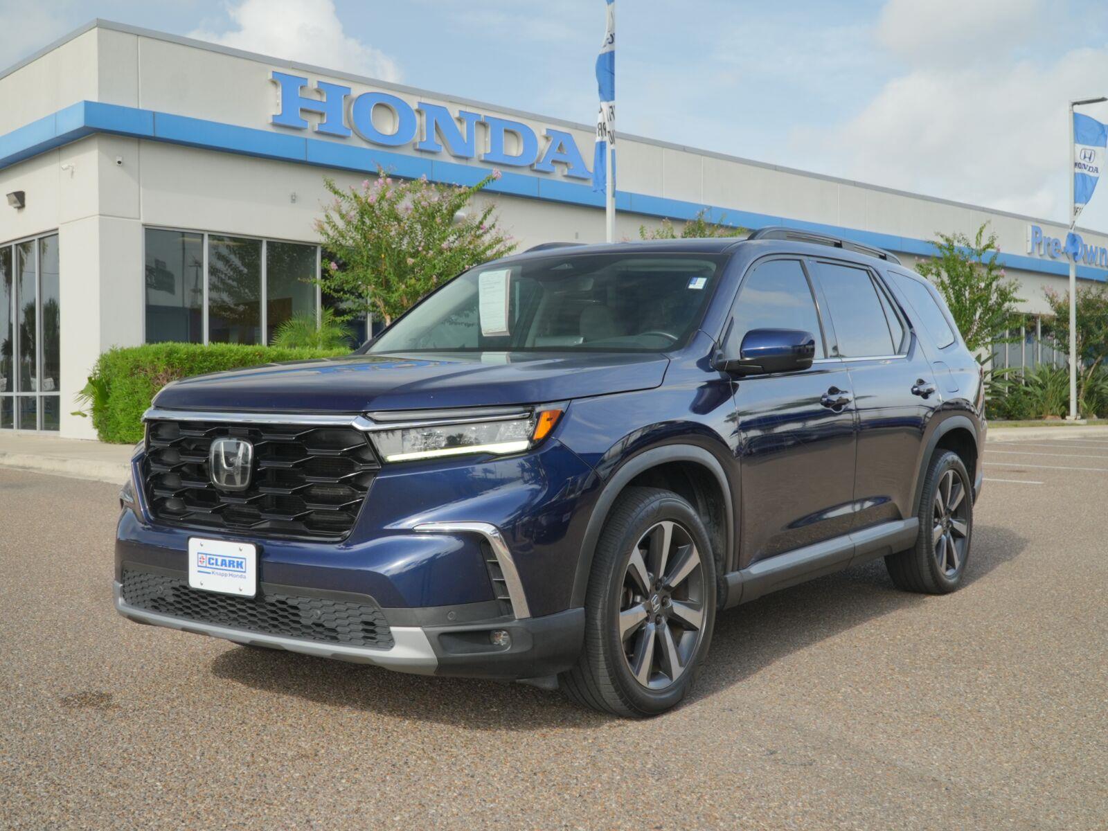 Black (Obsidian Blue Pearl) 2023 Honda Pilot SUV / Crossover All-Wheel Drive Automatic